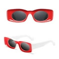 thumbnail image 4 of Lunettes à Moins de 10 $ Rouges Rectangulaires Rétro Lunettes de Soleil Femmes Hommes Polygonales Étroites Mode Mignonnes Lunettes, 4 of 5