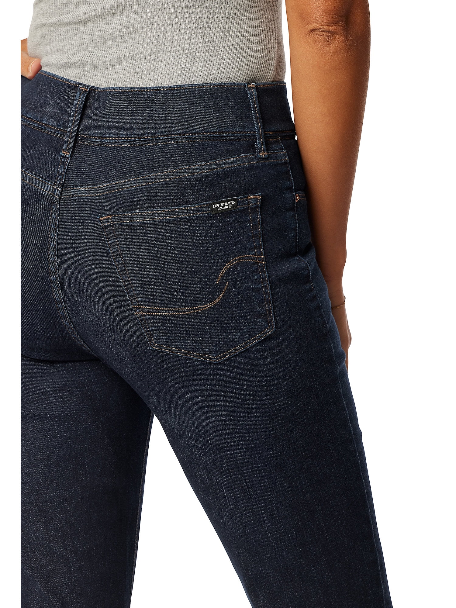 Levi Strauss Signature Women's Shaping Perfect Pull On Straight Jeans, Sizes 2-16