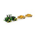 thumbnail image 1 of Tractor John Deere 1/64 9RX 590 con Raspador 1812DC Juguete, 1 of 7