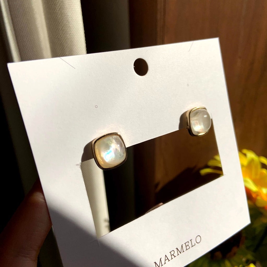 [Clip on]  Clear Rounded Square Stud earrings