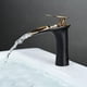 thumbnail image 3 of Grifo para lavabo en cascada dorado y negro, grifo para baño de diseño elegante, grifos de latón para lavabo monomando, agua fría y caliente disponible, 3 of 5