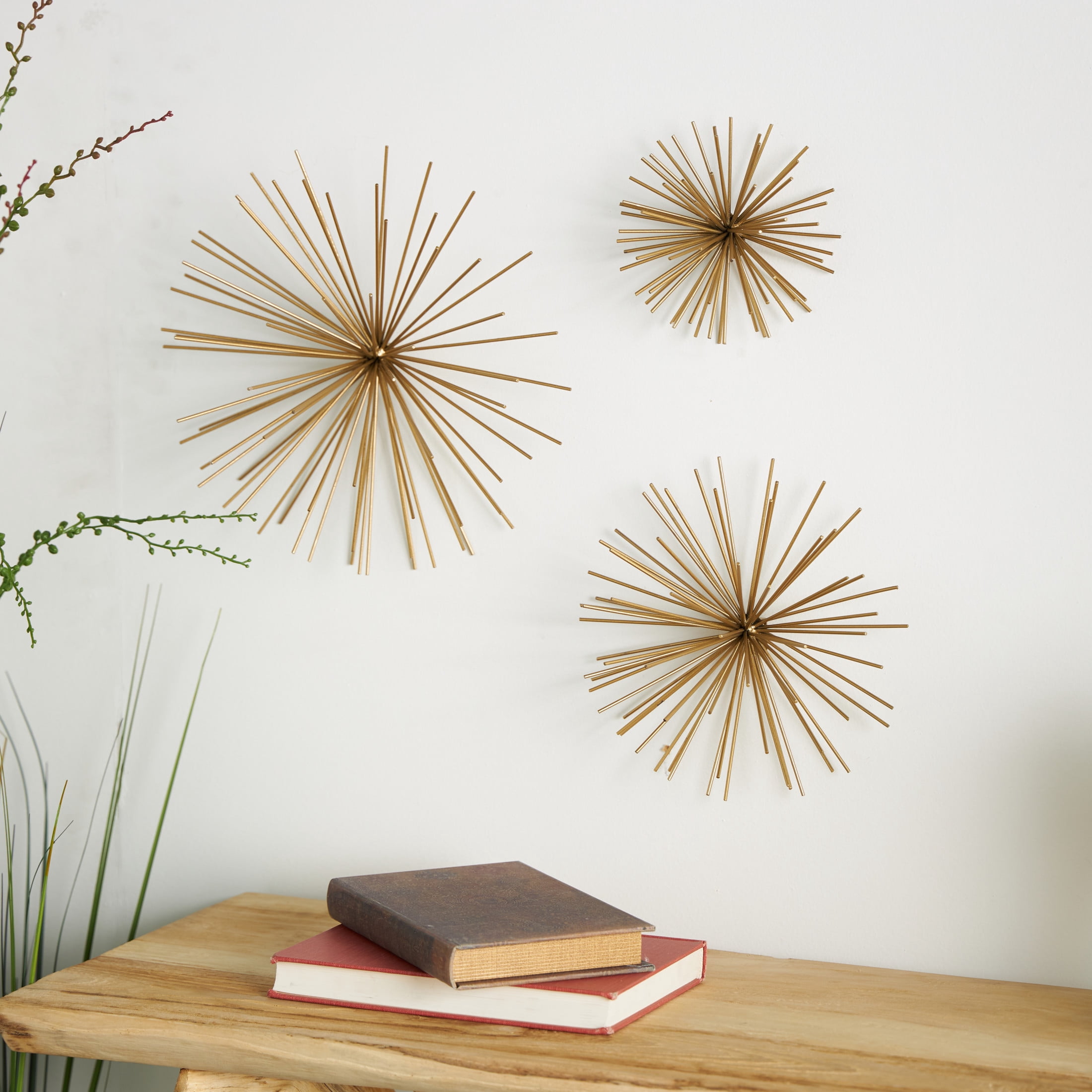 DecMode Gold Metal 3D Long Spike Starburst Wall Decor (3 Count)