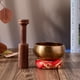 thumbnail image 3 of Conjunto de cuencos tibetanos ammoon con cuenco de sonido de metal hecho a mano de 8 cm/3 pulgadas, cojín suave y mazo de madera para meditación, sanación de chakras, yoga y relajación., 3 of 6