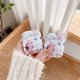 thumbnail image 3 of Compatible con AirPods 1 y 2 Fundas para Mujeres y Niñas, Lindo Diseño Floral Funda Protectora Dura a Prueba de Golpes para AirPods 1 y 2 - Flor Rosa, 3 of 4