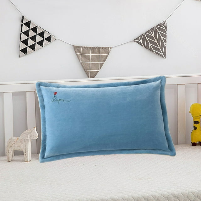 TIMIFIS Polyester Pillowcase, Plushs Pillowcases for Winter Velvet Pillowcases Simples Embroidered Pillowcases Home Bedding Warm Plushs Pillowcases 18.90X29.13 Inch Home Decor