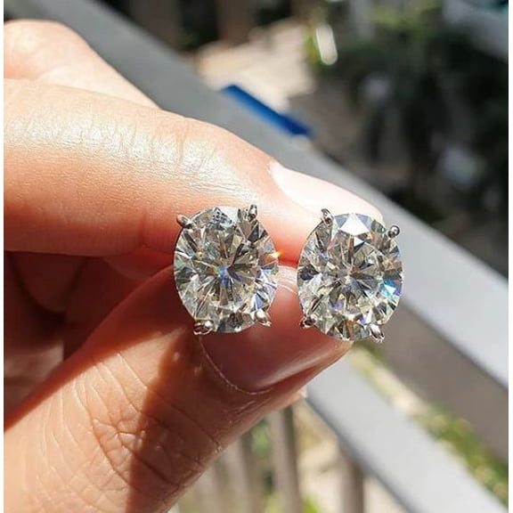 1Ct Lab Created Diamond Oval Cut Women's Stud Earring 14k White Gold Plated