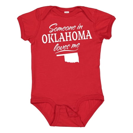 

Inktastic Someone in Oklahoma Loves Me Gift Baby Boy or Baby Girl Bodysuit