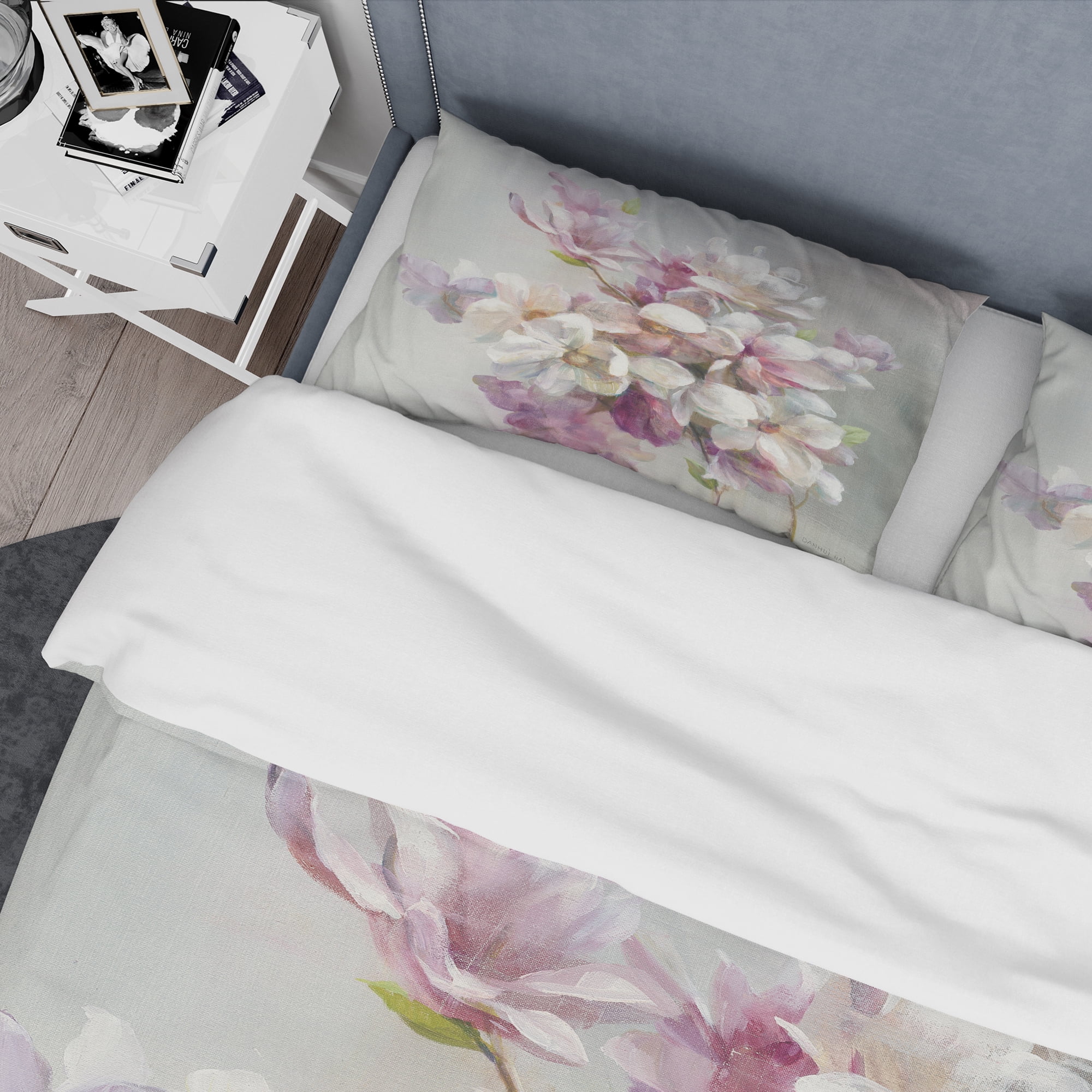 Designart 'Pink Magnolia Flowers' Shabby Duvet Cover Set