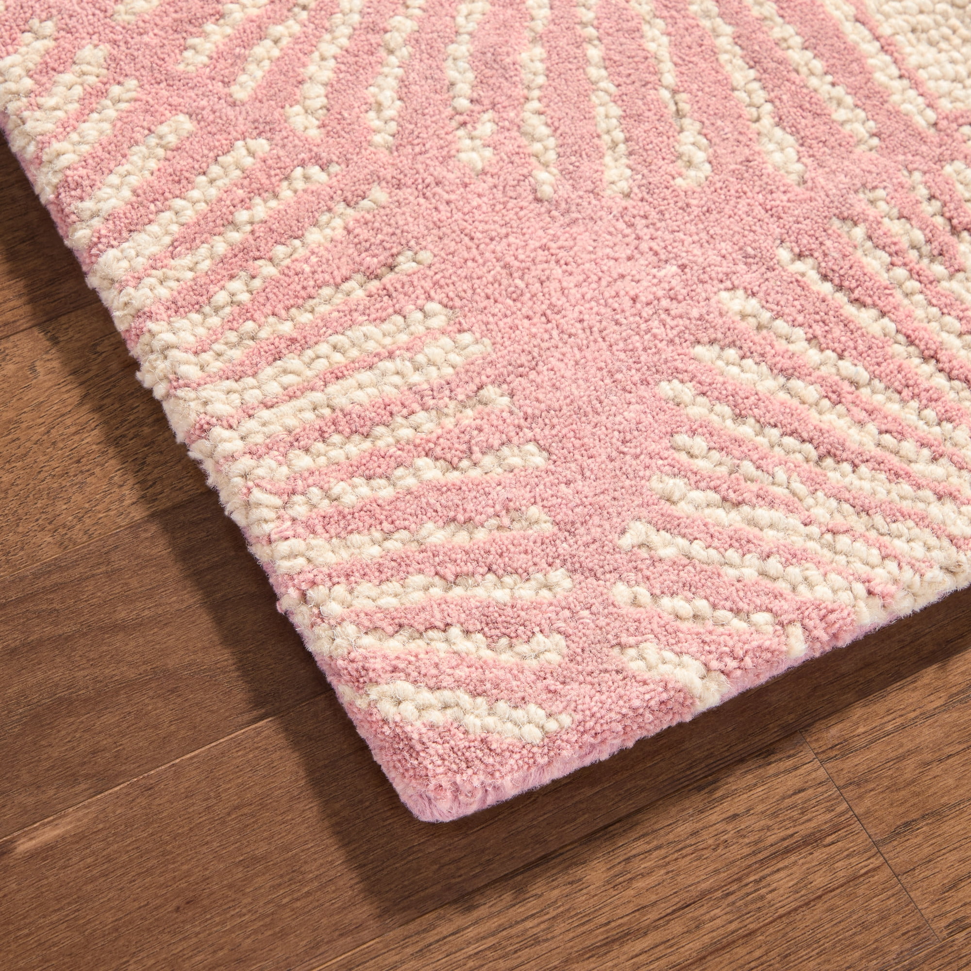 NICOLE MILLER NEW YORK Kendall Slinky Geo Handcrafted Area Rug, 100% Wool Rug, Rose, 5'x7’