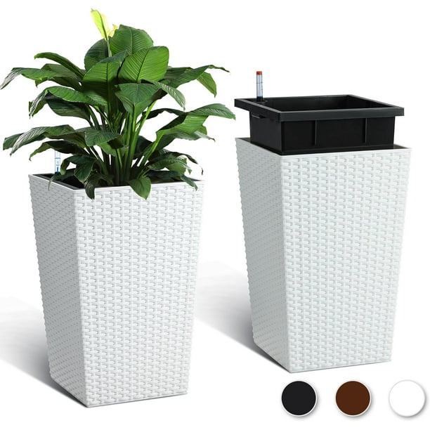 Juego de 2 macetas de rattán de 16", con 2 bandejas, monitor de agua y ruedas para interior y exterior, color negro