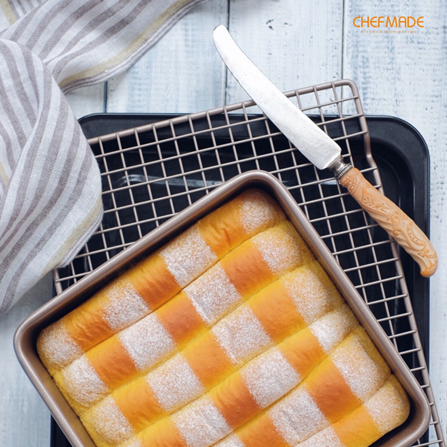 CHEFMADE Square Cake Pan, 8-Inch Deep Dish with Removable Loose Bottom  Non-Stick Square Bakeware for Oven Baking (Champagne Gold) - Walmart.com