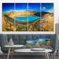 thumbnail image 1 of Blue Lake dans le Cratère du Volcan - Impression sur Toile, 1 of 3
