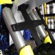 thumbnail image 2 of Dontodent Motocross Dirt Bike Plastic Fork Carrier Carrier Guard Protector Fork Saver Brace, Negro Kuyhfg Sin marca, 2 of 5