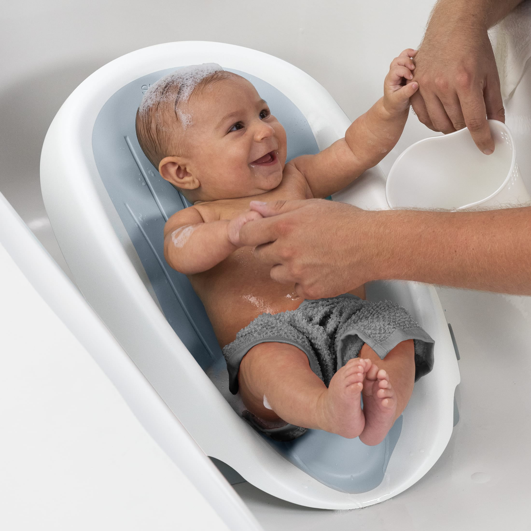 Summer® Clean Rinse Baby Bather (Gray)