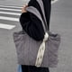 thumbnail image 5 of Bolsa Bolso de hombro de nailon a cuadros con cinta para mujer. bolso de mano grande informal (gris) Ehuebsd Nuevos Originales, 5 of 7