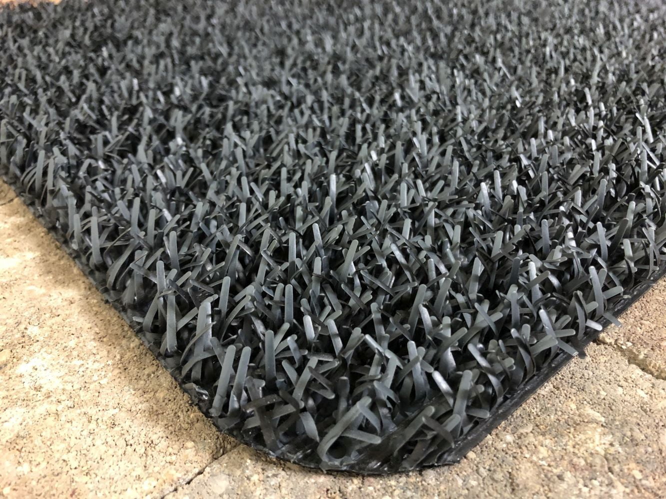 Clean Machine High Traffic AstroTurf Scraper Doormat 17.5 x 29.5 inch Charcoal Gray Outdoor Use