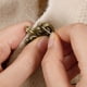 thumbnail image 5 of Broche de capa 4 pares de ganchos y ojos para coser, broches de capa vintage (bronce), 5 of 7