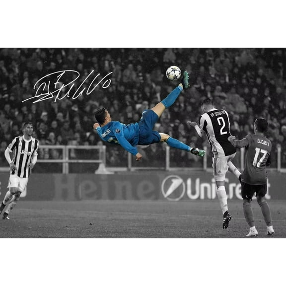 Ronaldo Poster Canvas Soccer Star For Boys Bedroom Walls Wall Poster Motivational Posters For Room Aesthetic Unframed 12x18inch(30x45cm)