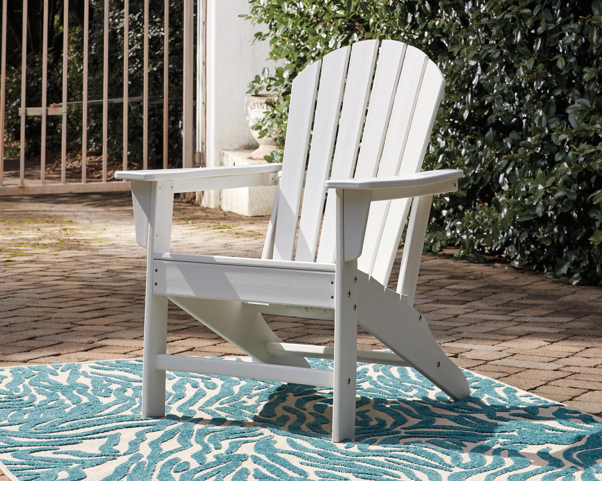 Signature Design by Ashley Contemporary Sundown Treasure Adirondack Chair  White