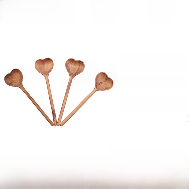 Cuchara de madera curva en forma de corazón Cuchara de madera para el mal de amores Cuchara de madera para el regalo del Día de la Madre