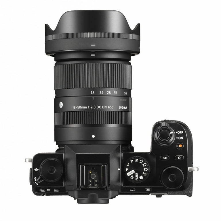 Sigma, 18-50mm F2.8 DC DN Contemporary Lens, Fujifilm X Mount