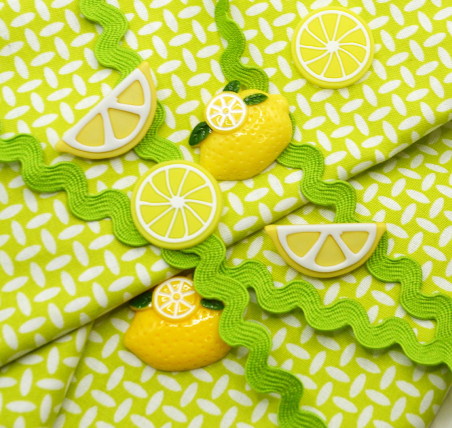 Dress It Up Buttons, Lemons, Sewing Fasteners, Multi-Color, 5 Pieces