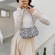 thumbnail image 3 of Bolso de hombro con estampado de animales para mujer bolsa de Ehuebsd mano de lona con cremallera elegante para diario, 3 of 9