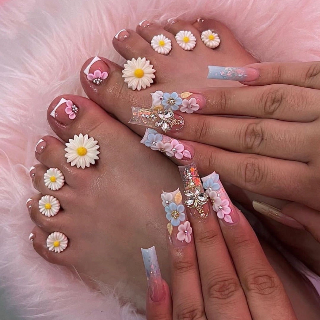 Cross-border fashion powder French foot nail art classic versatile sweet love removable wearable nail fake nail nail piece
