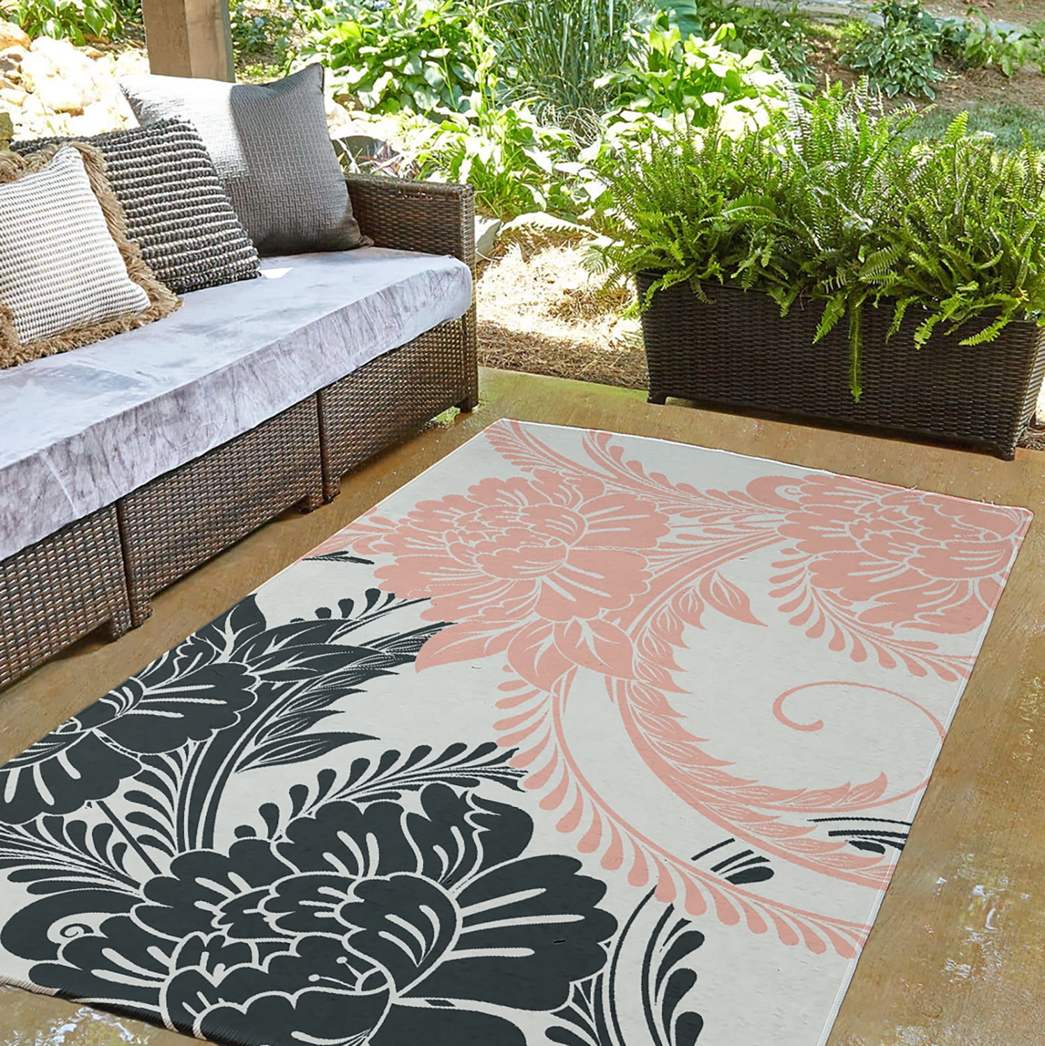 3' x 5' Simply Daisy Flower Flourish French Country Chenille Area Rug, Blush