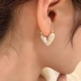 thumbnail image 2 of Pendientes de tuerca con forma de corazón para mujer, aretes coreanos, elegantes, ligeros, de lujo, colgantes de amor, joyería de gota Simple, regalo para niñas, 2023, 2 of 4