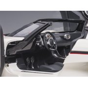 Koenigsegg Regera White with Black Carbon and Red Stripes 1/18 Model Car by Autoart