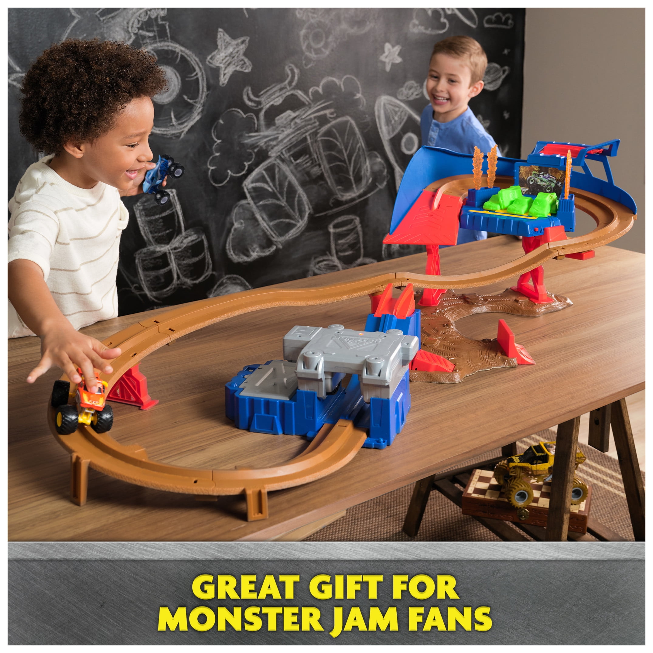 Monster Jam, Supercharge Speedway 46-inch Long Playset with 2 Monster Trucks, for Ages 3 and up