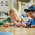 thumbnail image 4 of LEGO Star Wars Creative Play Droid Builder Set 75392, 4 of 9