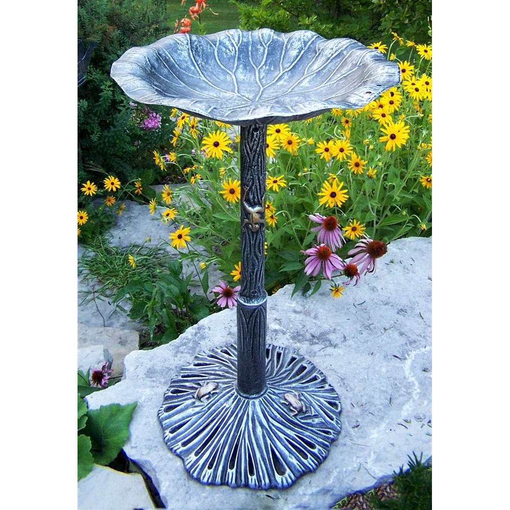Bird Bath w Stainless Steel Lily
