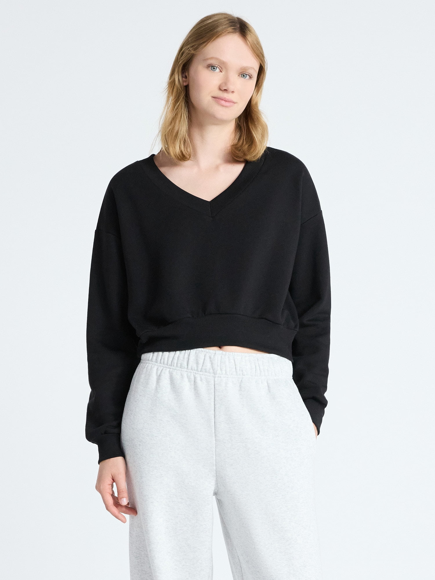 No Boundaries V-Neck Fleece Cropped Sweatshirt, Women's