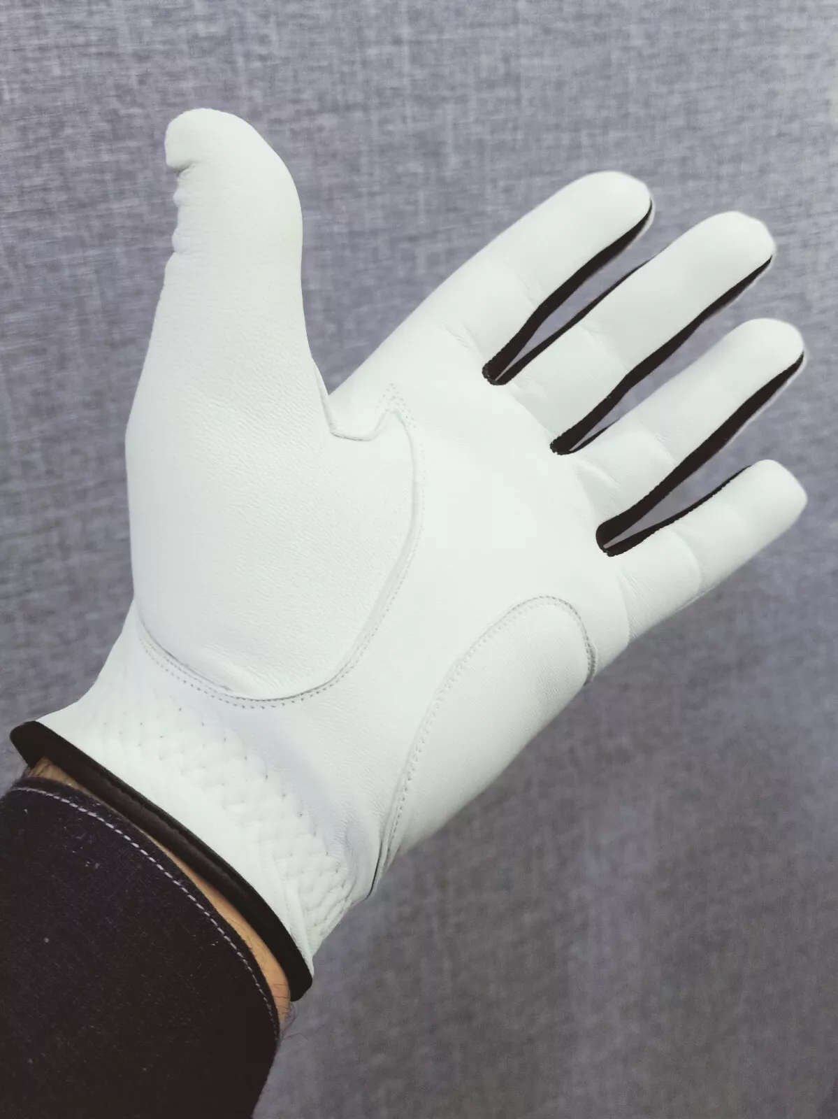 Golf Gloves All Weather, 100% Cabretta Leather, Durable & Breathable, Enhanced Grip for Men & Women, Comfortable Fit