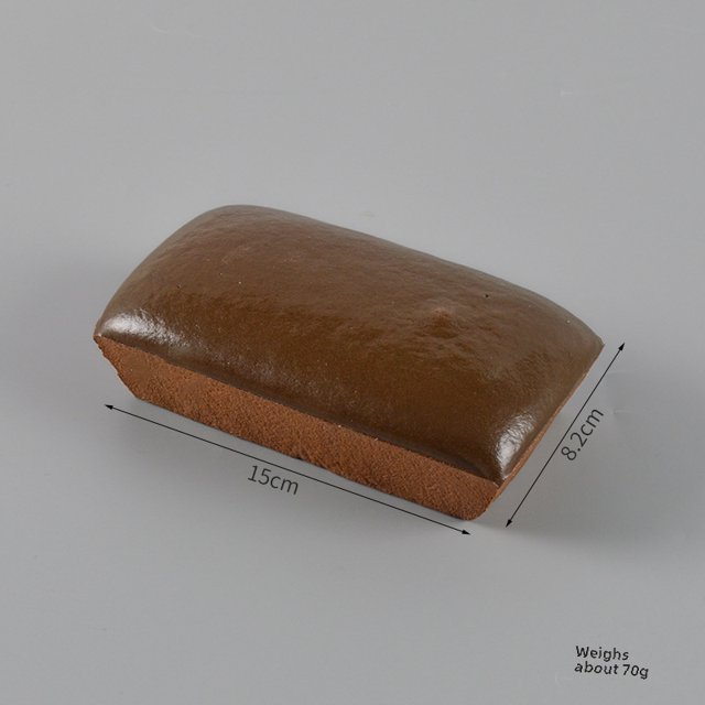 Long Rebond Lent Coloré Simulation Gâteau Collant Pain Mousse Modèle Jouet de Décompression Musical Pétrissage à la Main Doux et Humide