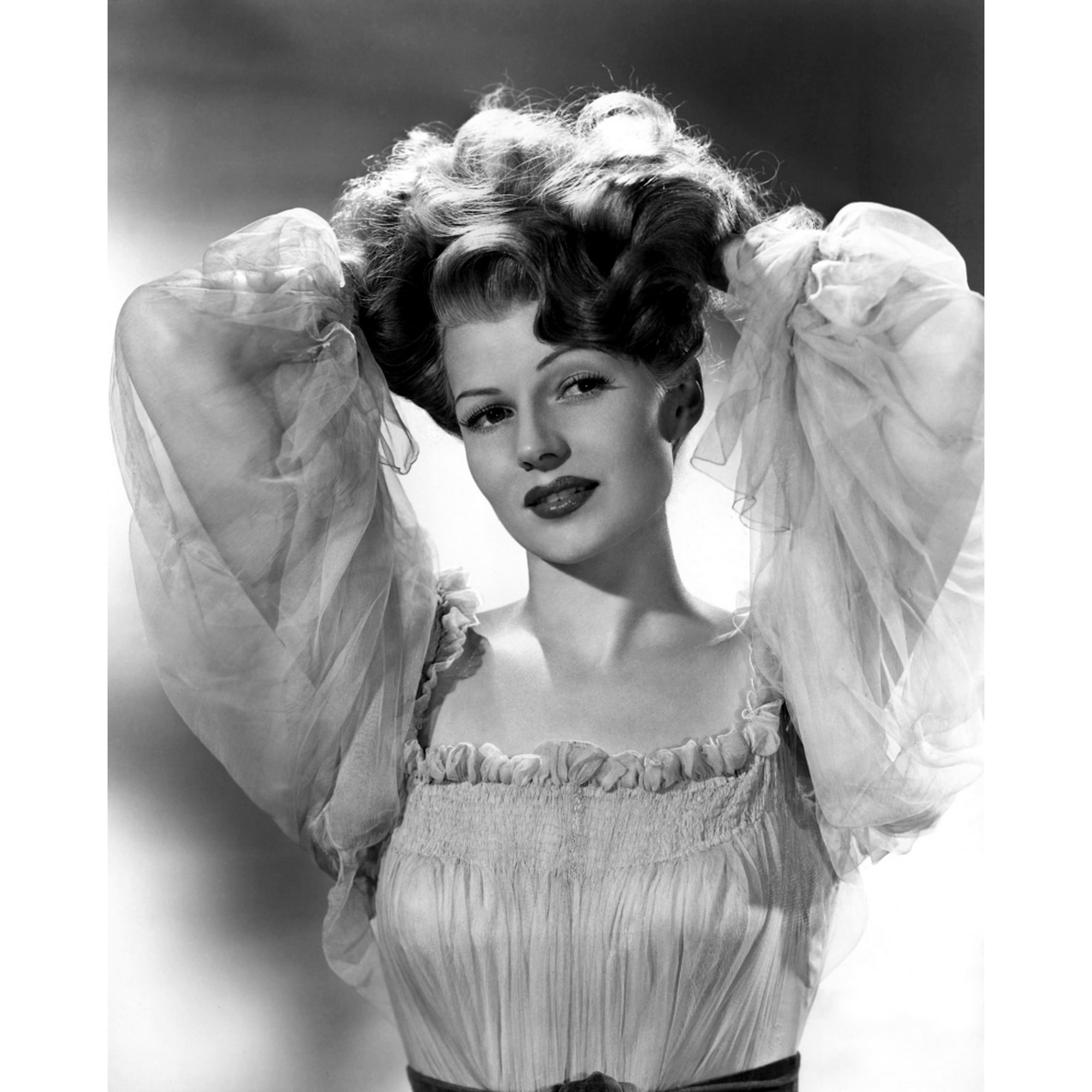 Rita Hayworth Height And Weight
