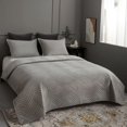 Velvet Quilted Bedspread on the Bed Quilting Mattress Topper Double