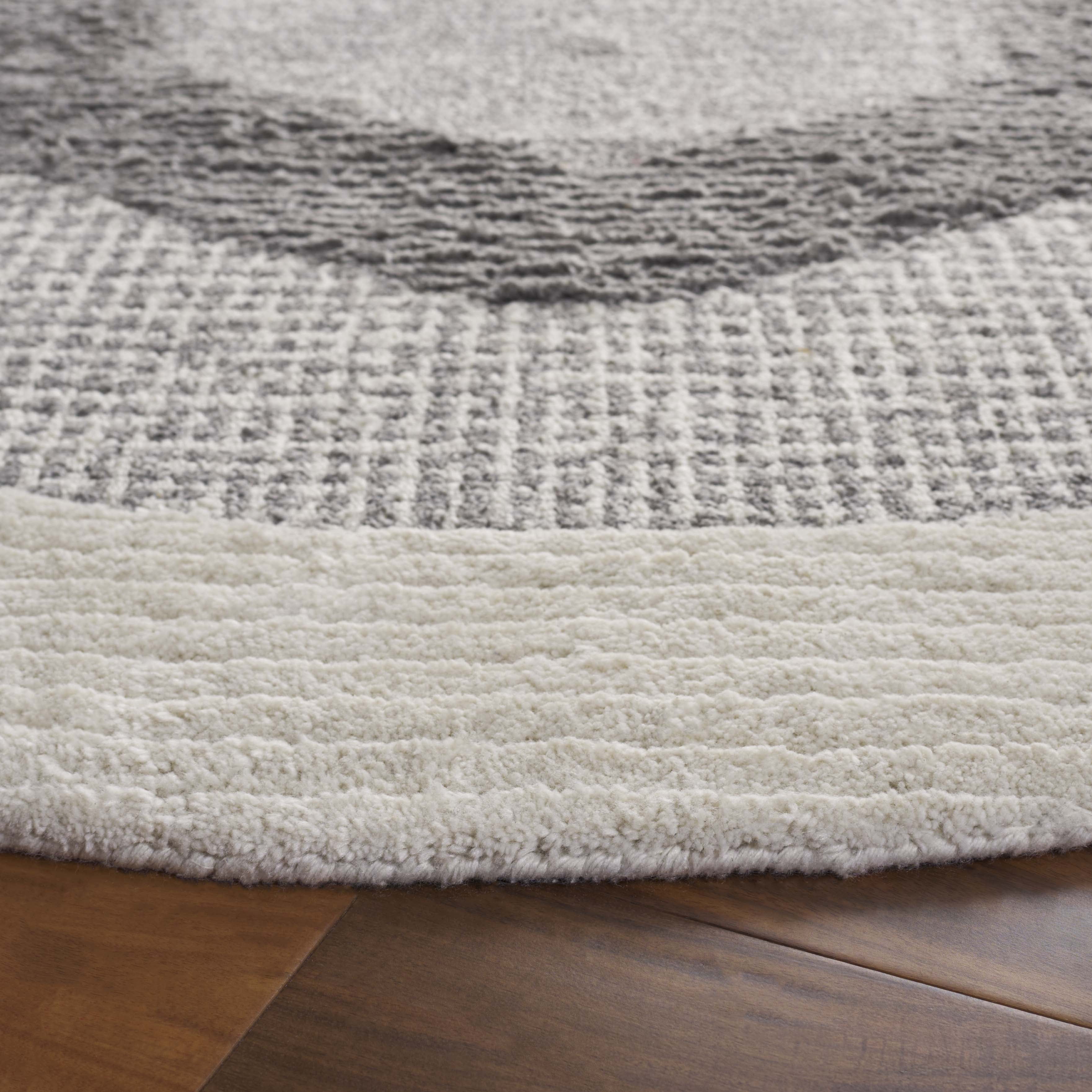 SAFAVIEH Renewal Ramona Medallion Area Rug, Dark Gray/Ivory, 6' x 6' Round