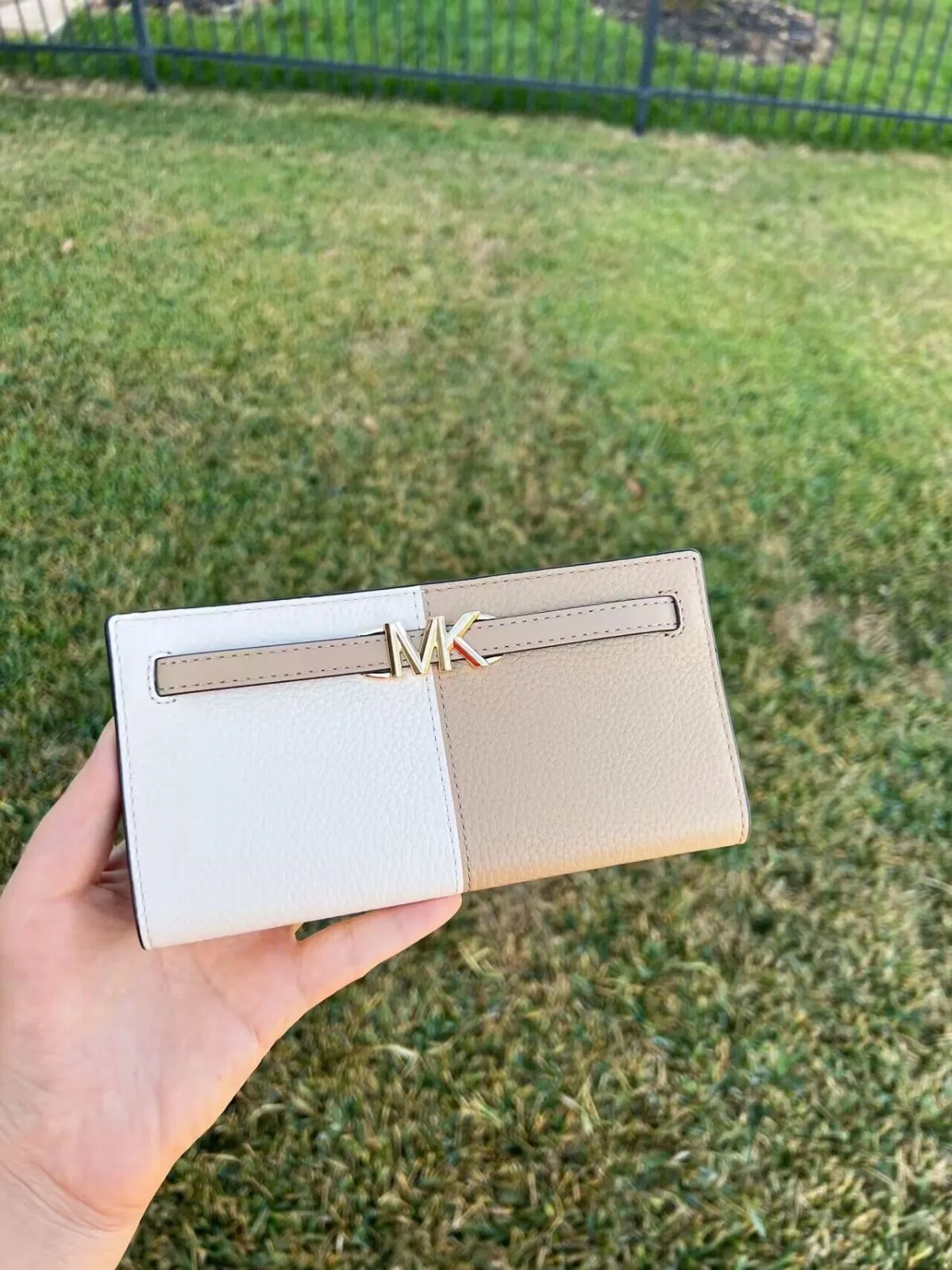 Michael Kors Reed Women's Large Snap Leather Wallet Style