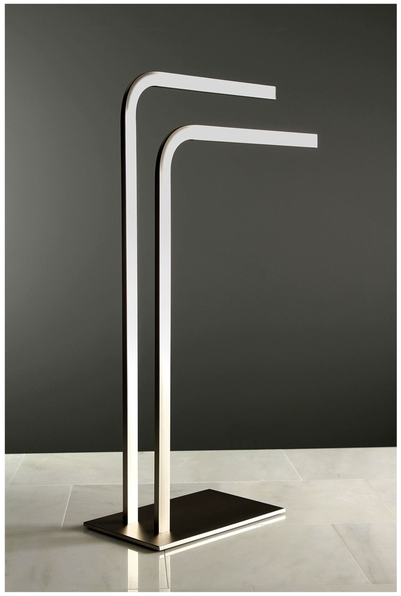 Kingston Brass Edenscape Pedestal Dual Towel Rack