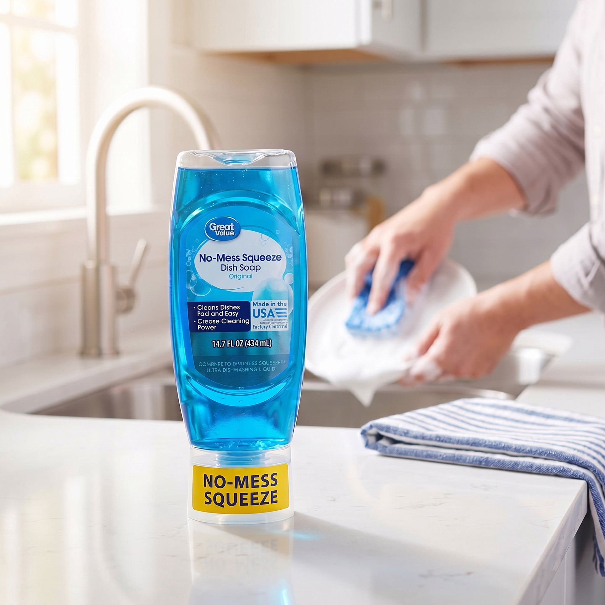 Great Value No-Mess Squeeze Dish Soap Liquid, Original Scent, 14.7