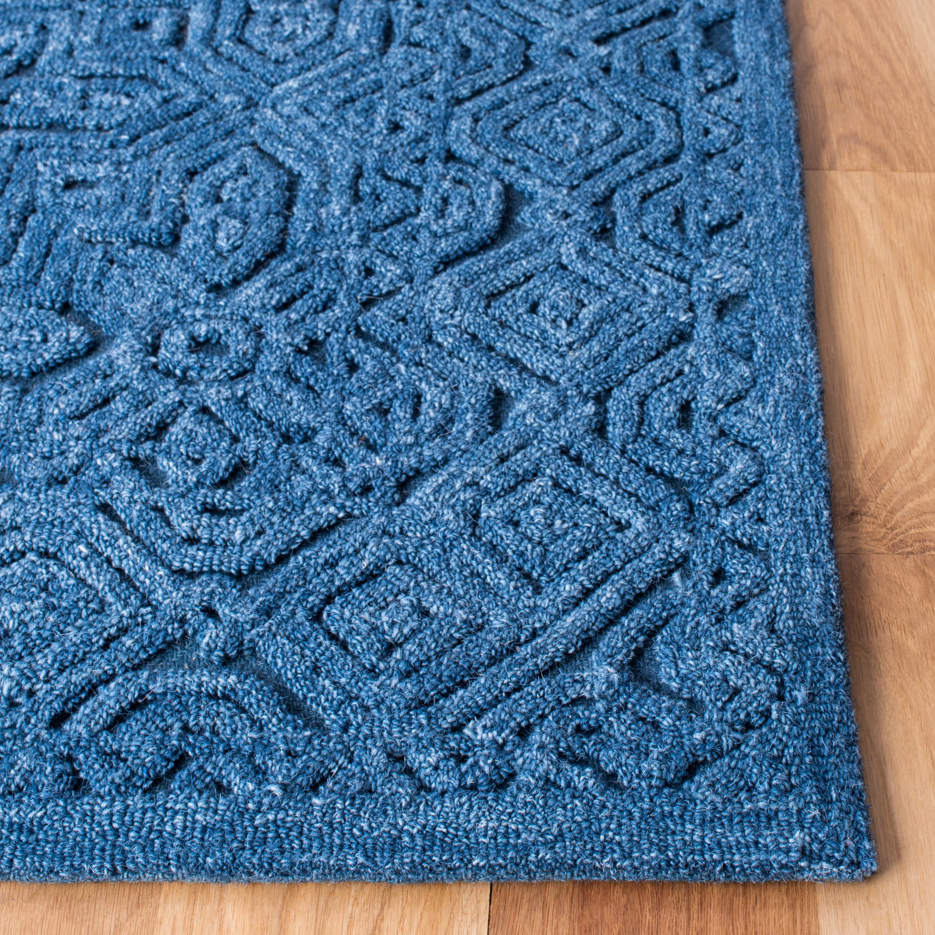 SAFAVIEH Textural Dinah Geometric Area Rug, Dark Blue, 8' x 10'