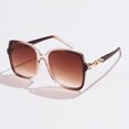 thumbnail image 1 of Lunettes de Cyclisme Anti-Lumière Carrées Mode Camping Randonnée Femmes Grand Cadre Lunettes Colorées Dégradé Extérieur, 1 of 6