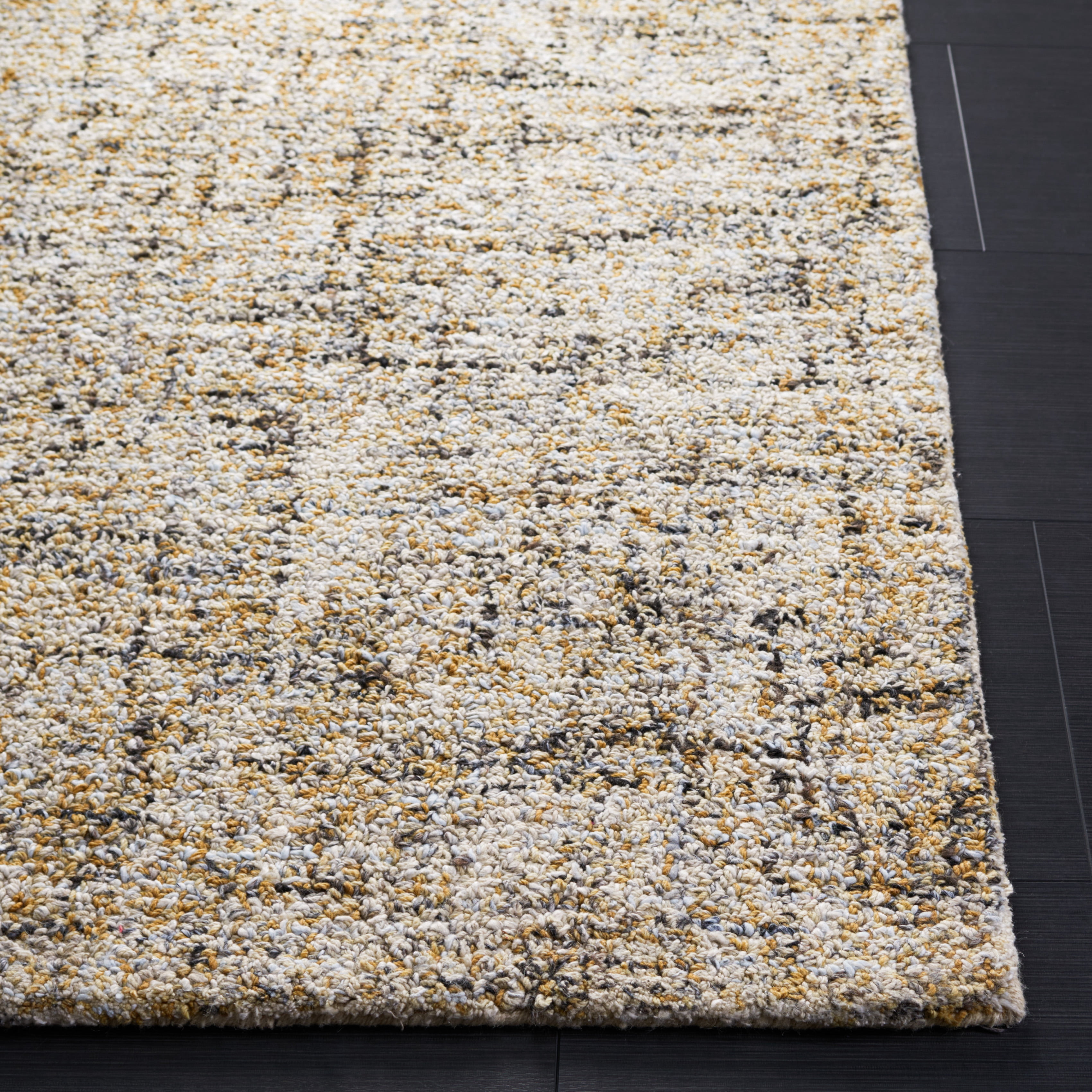 SAFAVIEH Abstract Roswell Distressed Area Rug, Beige/Gold, 6' x 6' Square
