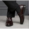 thumbnail image 4 of Zapatos de cuero de talla grande, zapatos casuales de negocios de moda coreana, zapatos formales de cuero transpirable, zapatos de cuero sin cordones de moda para hombres, 4 of 6