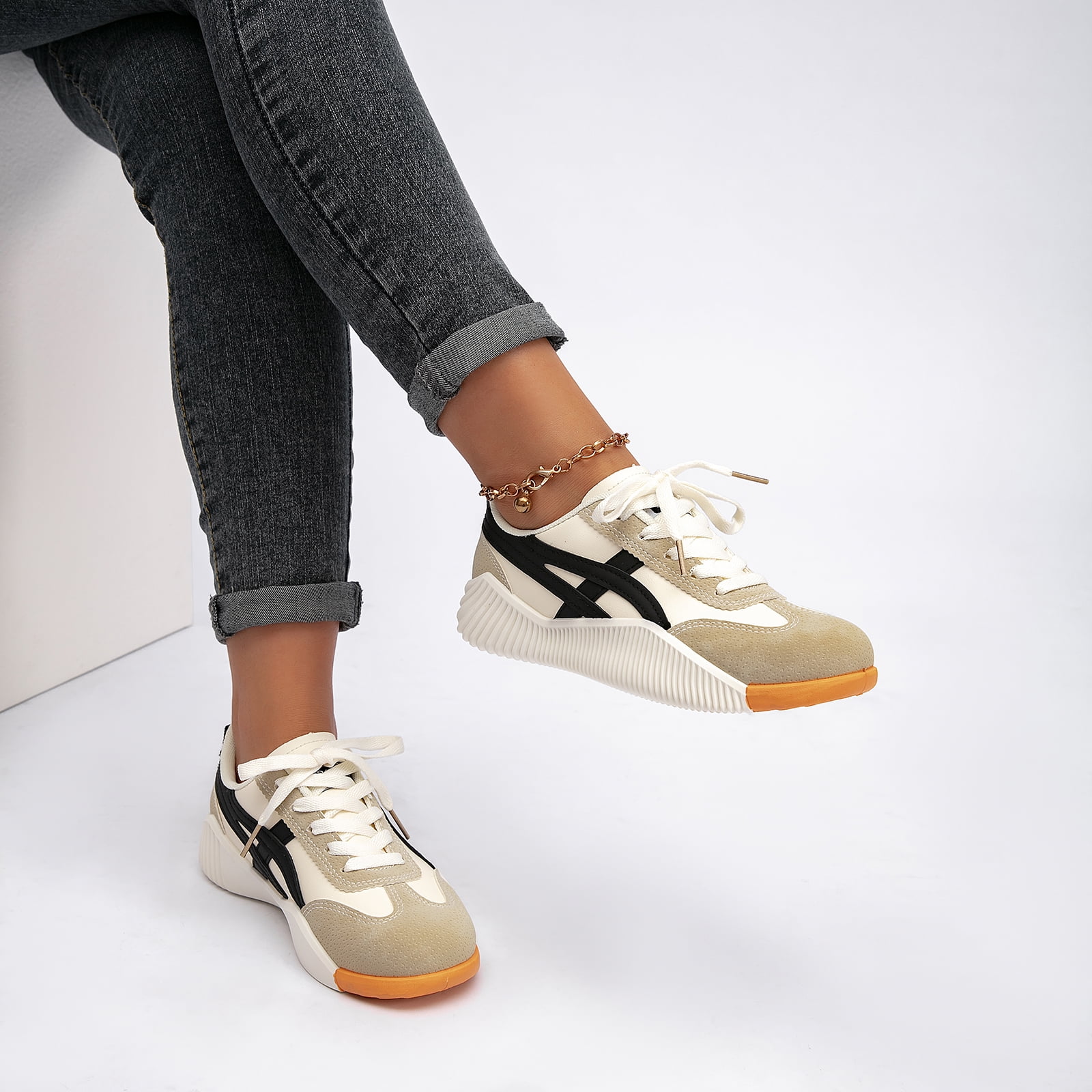 Women's Tennis Sneakers Walking Flat Low-Top Casual Lace-Up Orthopedic Sneakers For Women Comfort Vintage Sneakers with Walking Sports Work Traval