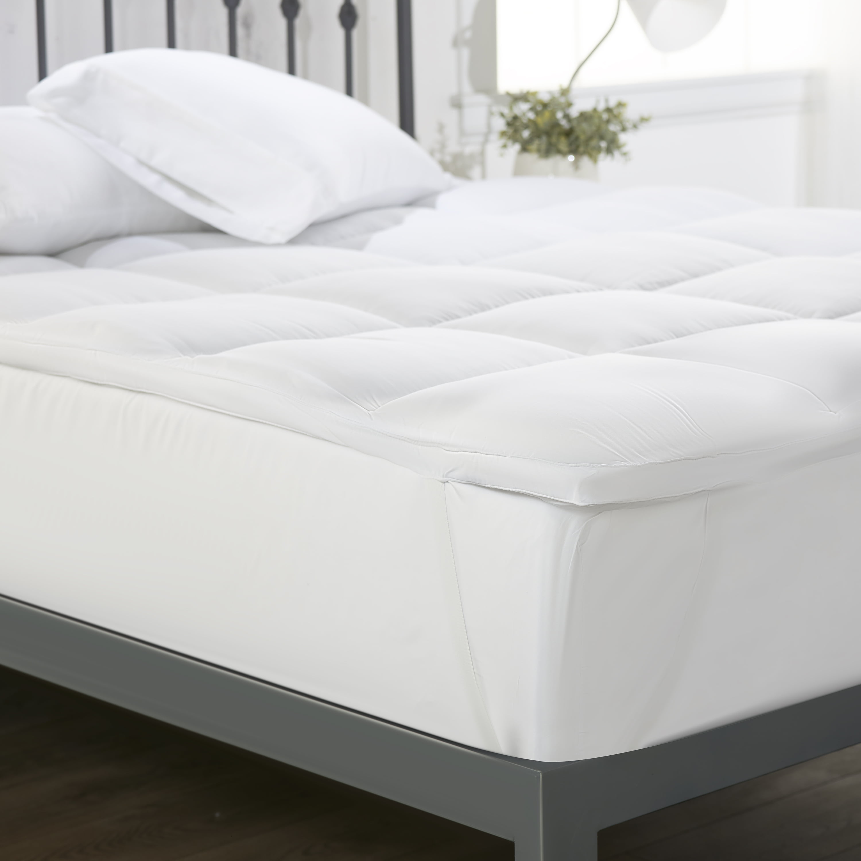 Hypoallergenic Polyester Down Alternative Fiber Bed Mattress Topper  4 Sizes 