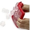 thumbnail image 2 of Bac à Glaçons en Silicone - 24 Cubes, 2 of 4